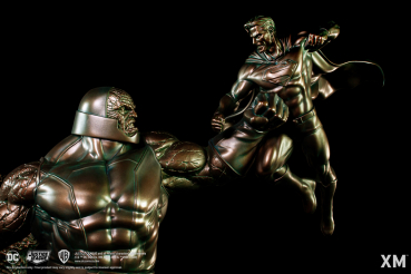 XM Studios JLA vs Darkseid