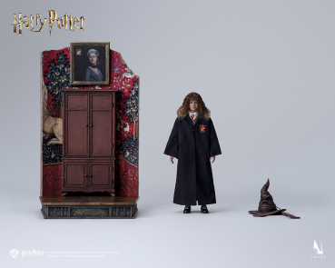 INART Collectibles Harry Potter and the Philosopher’s Stone - Hermione Granger 1/6 Collectible Figure
