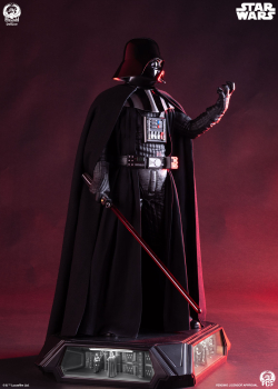 Premium Collectibles Studio Darth Vader - Hyperreal 1/3 Scale Statue