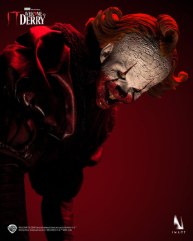 INART Collectibles IT: Welcome to Derry Season 1 - Pennywise (Bloody Version) 1/6 Collectible Figure