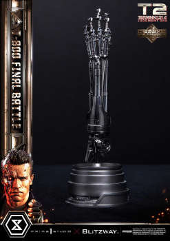Prime 1 Studio Terminator 2: Judgment Day T-800 Final Battle (DX-Bonus Version) 1/3 Statue