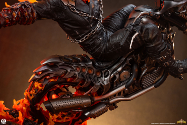 Premium Collectibles Studio Ghost Rider - Variant Edition 1/3 Scale Statue