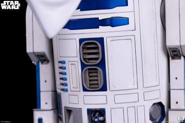 Premium Collectibles Princess Leia 1/3 Scale Statue