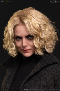 JND Studios Catwoman & Selina Kyle of Batman Returns 1/3 Statue