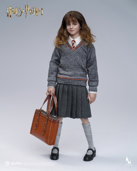 INART Collectibles Harry Potter and the Philosopher’s Stone - Hermione Granger 1/6 Collectible Figure