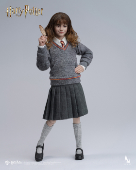 INART Collectibles Harry Potter and the Philosopher’s Stone - Hermione Granger 1/6 Collectible Figure