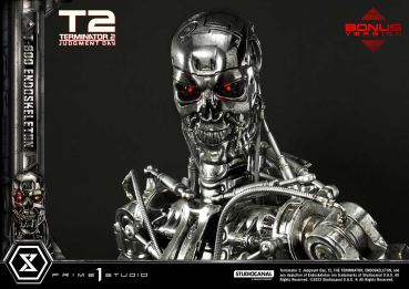Prime 1 Studio Terminator 2: Judgment Day T-800 Endoskeleton (DX-Bonus Version) 1/3 Statue
