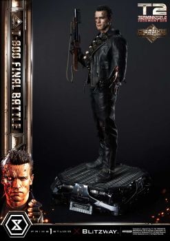 Prime 1 Studio Terminator 2: Judgment Day T-800 Final Battle (DX-Bonus Version) 1/3 Statue
