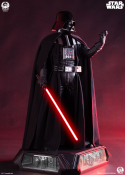 Premium Collectibles Studio Darth Vader - Hyperreal 1/3 Scale Statue