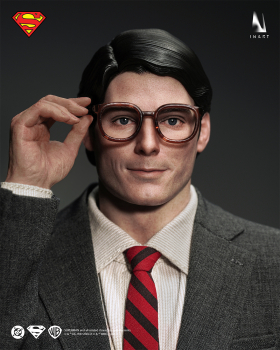 INART Collectibles Superman (1978) - Superman 1/6 Collectible Figure