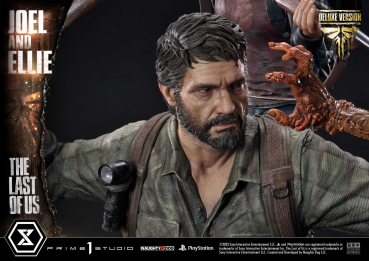 Prime 1 Studio The Last of Us Part Ⅰ - Joel ＆ Ellie 1/4 Statue