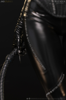 JND Studios Catwoman & Selina Kyle of Batman Returns 1/3 Statue