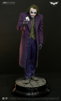 JND Studios The Joker - Bank Robbe & Coat of The Dark Knight Trilogy 1/3 Statue