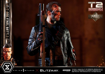 Prime 1 Studio Terminator 2: Judgment Day T-800 Final Battle (DX-Bonus Version) 1/3 Statue