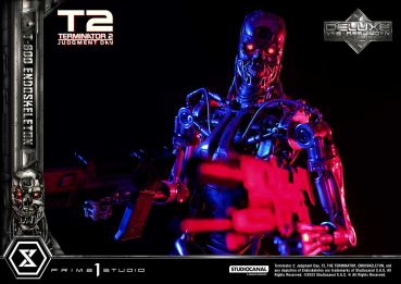 Prime 1 Studio Terminator 2: Judgment Day T-800 Endoskeleton (DX-Bonus Version) 1/3 Statue