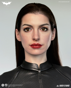 Queen Studios The Dark Knight Rises - Catwoman 1:1 Life-Size Statue