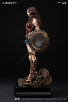 JND Studios Platinum - Wonder Woman of Justice League 1/6 HMS Statue