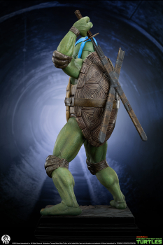 Premium Collectibles Studio TMNT - Leonardo (Regular Edition) 1/2 Scale Statue