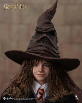 INART Collectibles Harry Potter and the Philosopher’s Stone - Hermione Granger 1/6 Collectible Figure