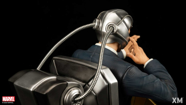 XM Studios Professor X - Hoverchair