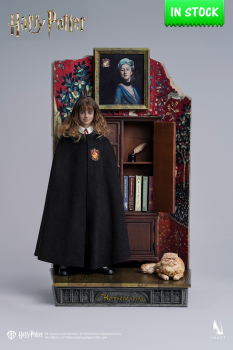 INART Collectibles Harry Potter and the Philosopher’s Stone - Hermione Granger 1/6 Collectible Figure