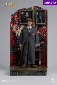 INART Collectibles Harry Potter and the Philosophers Stone - Ron Weasley (Deluxe) 1/6 Collectible Figure