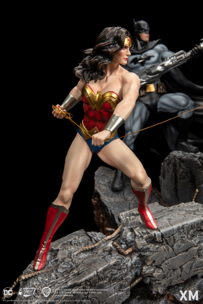 XM Studios JLA vs Darkseid