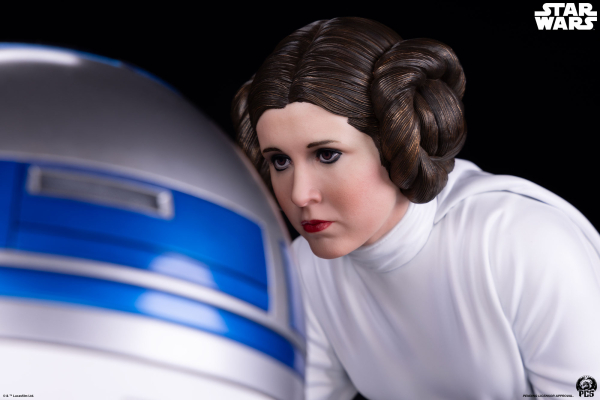 Premium Collectibles Princess Leia 1/3 Scale Statue