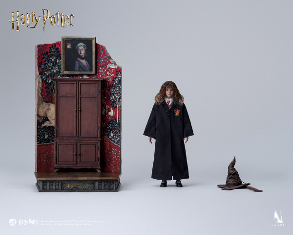 INART Collectibles Harry Potter and the Philosopher’s Stone - Hermione Granger 1/6 Collectible Figure