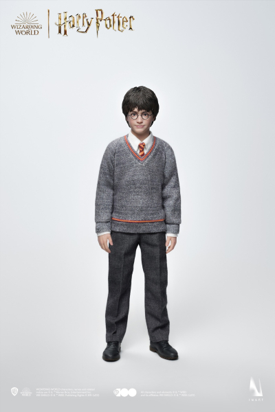 INART Collectibles Harry Potter and the Philosopher’s Stone - Harry Potter (Standard) 1/6 Collectible Figure