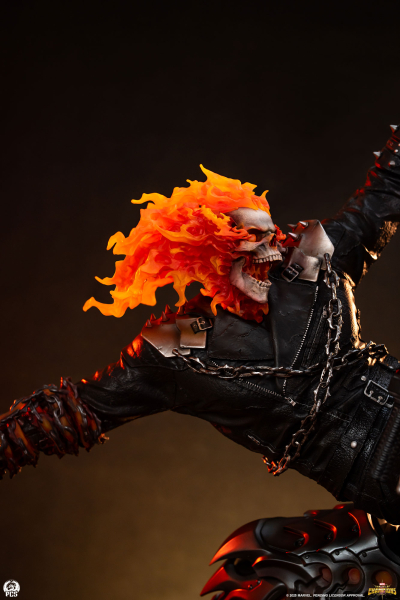 Premium Collectibles Studio Ghost Rider - Variant Edition 1/3 Scale Statue