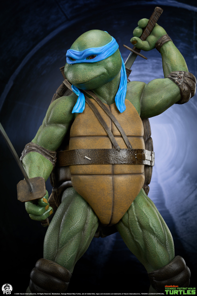 Premium Collectibles Studio TMNT - Leonardo (Regular Edition) 1/2 Scale Statue