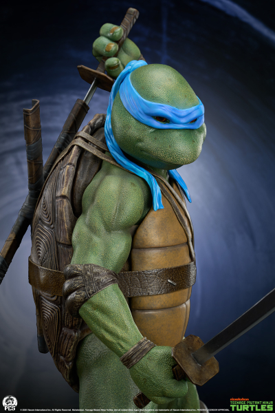 Premium Collectibles Studio TMNT - Leonardo (Regular Edition) 1/2 Scale Statue