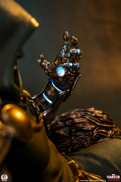 Premium Collectibles Studio Dr Doom 1/3 Scale Statue