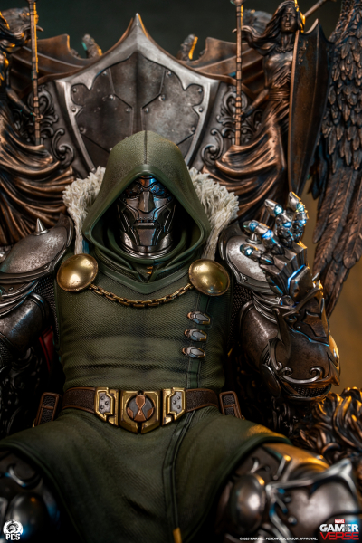 Premium Collectibles Studio Dr Doom 1/3 Scale Statue