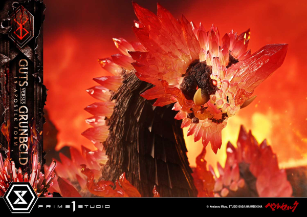 Prime 1 Studio Berserk - Guts Versus Grunbeld in Apostle Form Statue