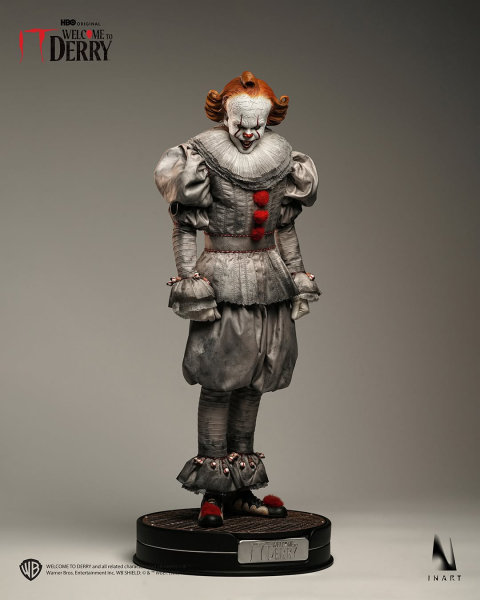 INART Collectibles IT: Welcome to Derry Season 1 - Pennywise 1/6 Collectible Figure