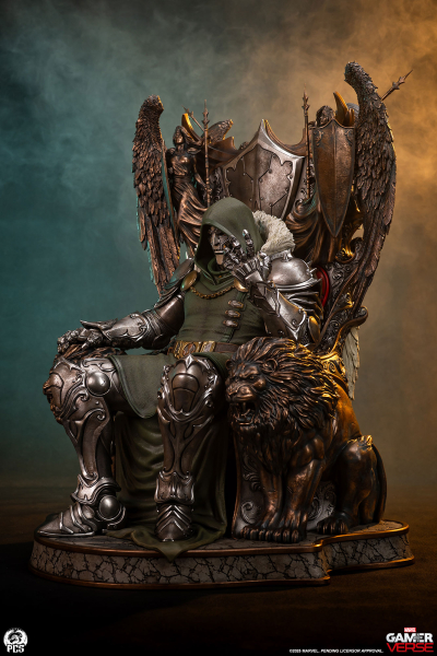Premium Collectibles Studio Dr Doom 1/3 Scale Statue