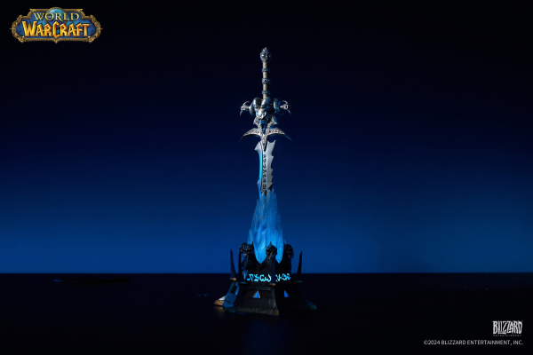 HEX Collectibles Frostmourne Replica