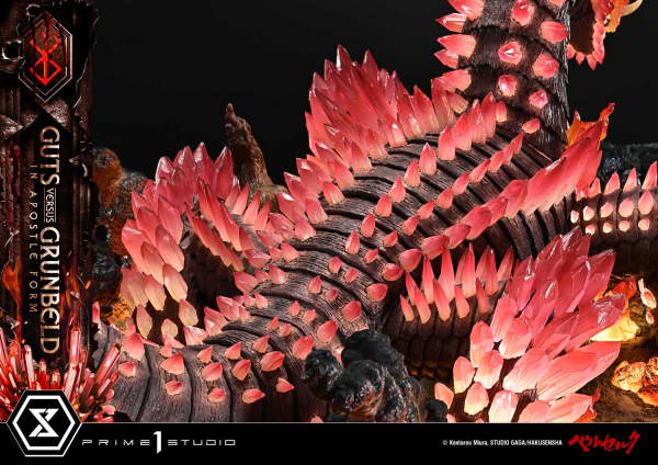 Prime 1 Studio Berserk - Guts Versus Grunbeld in Apostle Form Statue