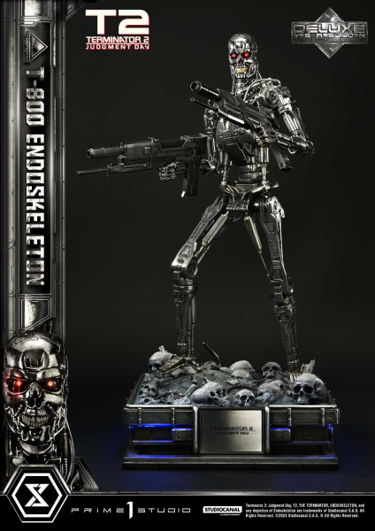Prime 1 Studio Terminator 2: Judgment Day T-800 Endoskeleton (DX-Bonus Version) 1/3 Statue
