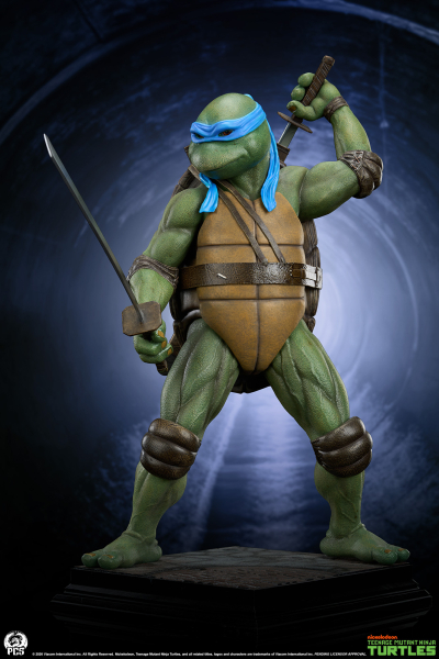 Premium Collectibles Studio TMNT - Leonardo (Regular Edition) 1/2 Scale Statue