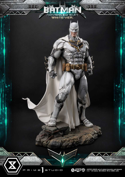 Prime 1 Studio Justice League (Comics) - Batman Advanced Suit (White Version) Statue