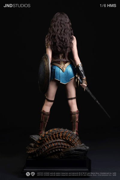 JND Studios Platinum - Wonder Woman of Justice League 1/6 HMS Statue