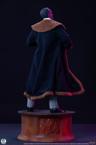 Premium Collectibles Studio Candyman 1/4 Scale Statue