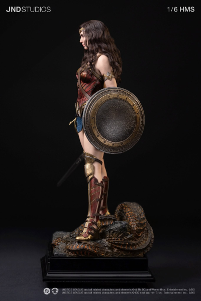 JND Studios Platinum - Wonder Woman of Justice League 1/6 HMS Statue