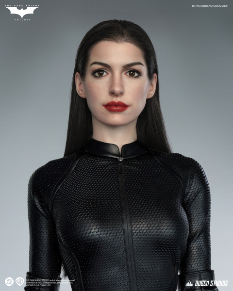 Queen Studios The Dark Knight Rises - Catwoman 1:1 Life-Size Statue