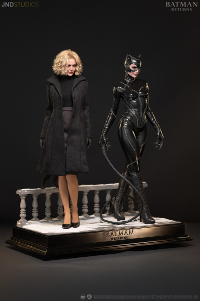 JND Studios Catwoman & Selina Kyle of Batman Returns 1/3 Statue