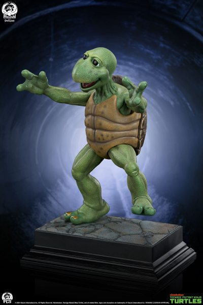Premium Collectibles Studio TMNT - Leonardo (Deluxe Edition) 1/2 Scale Statue