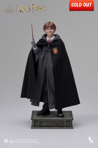INART Collectibles Harry Potter and the Philosophers Stone - Ron Weasley (Standard) 1/6 Collectible Figure